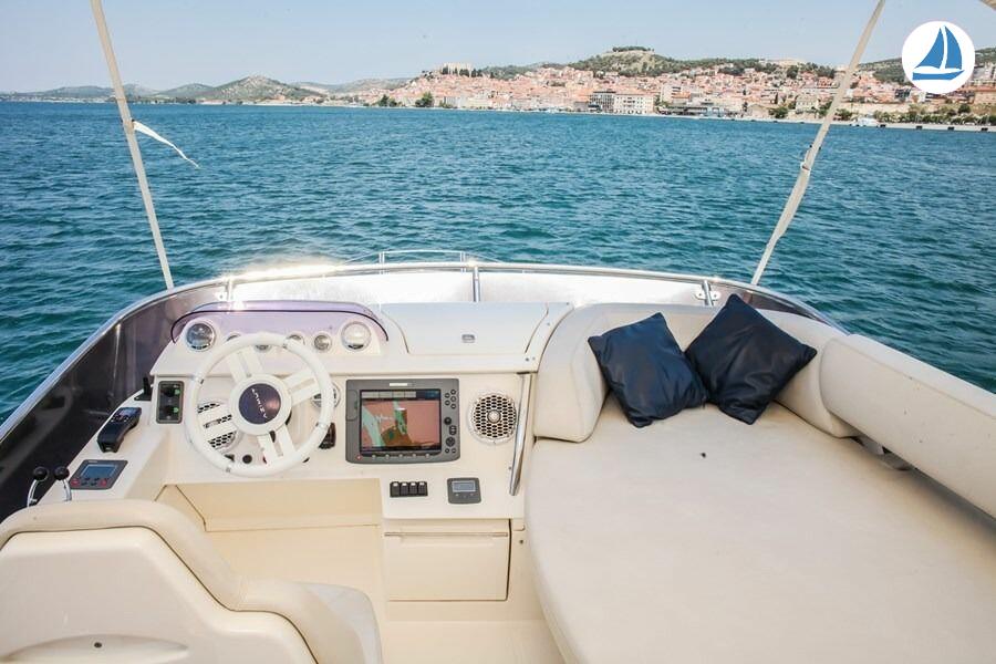 foto Azimut 43 Fly 5