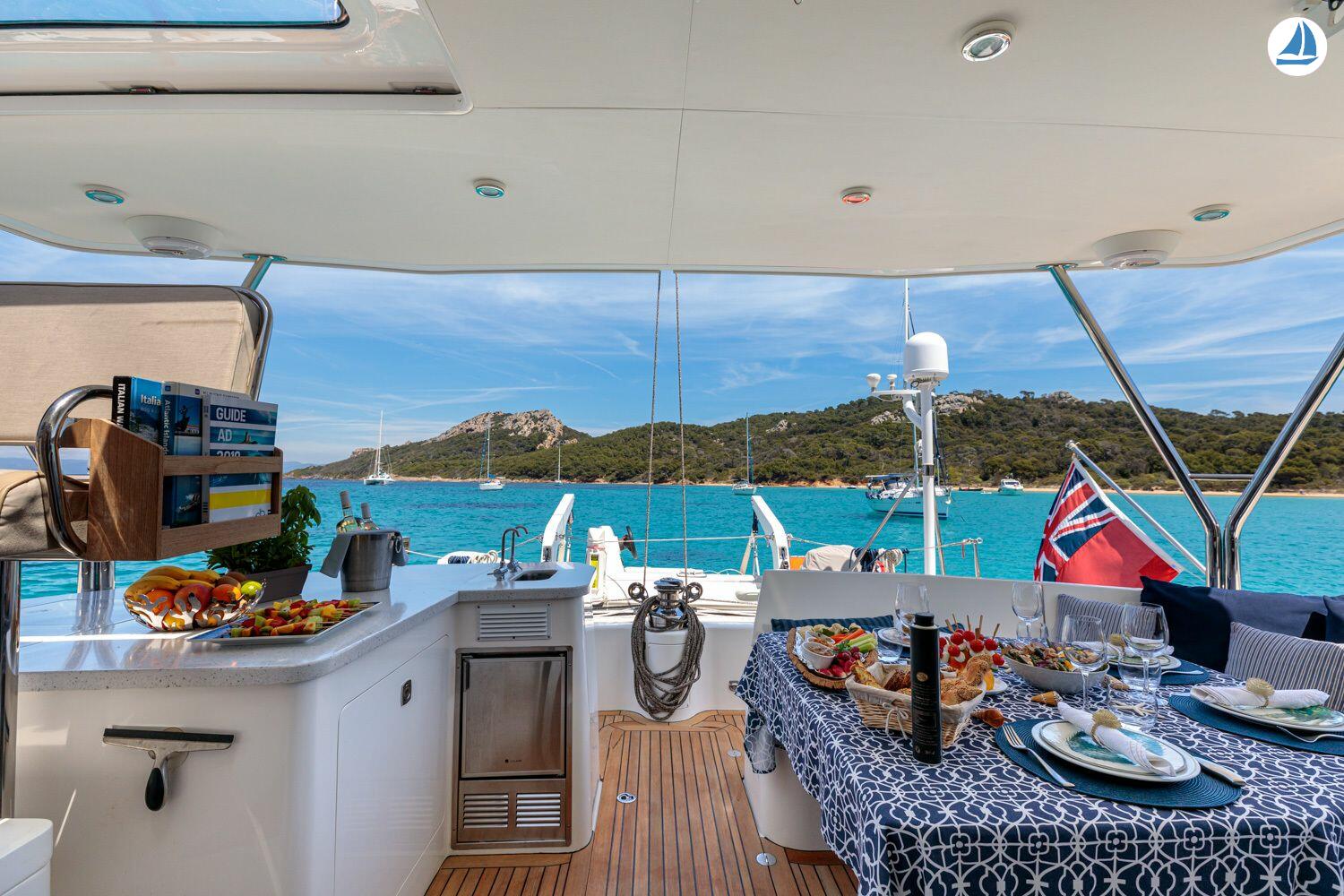 foto Discovery Yachts DIXON 50 8