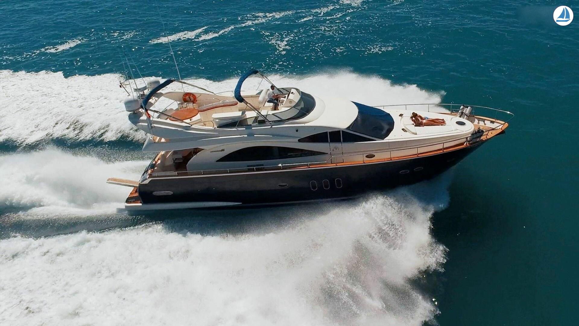 foto Astondoa 66 1