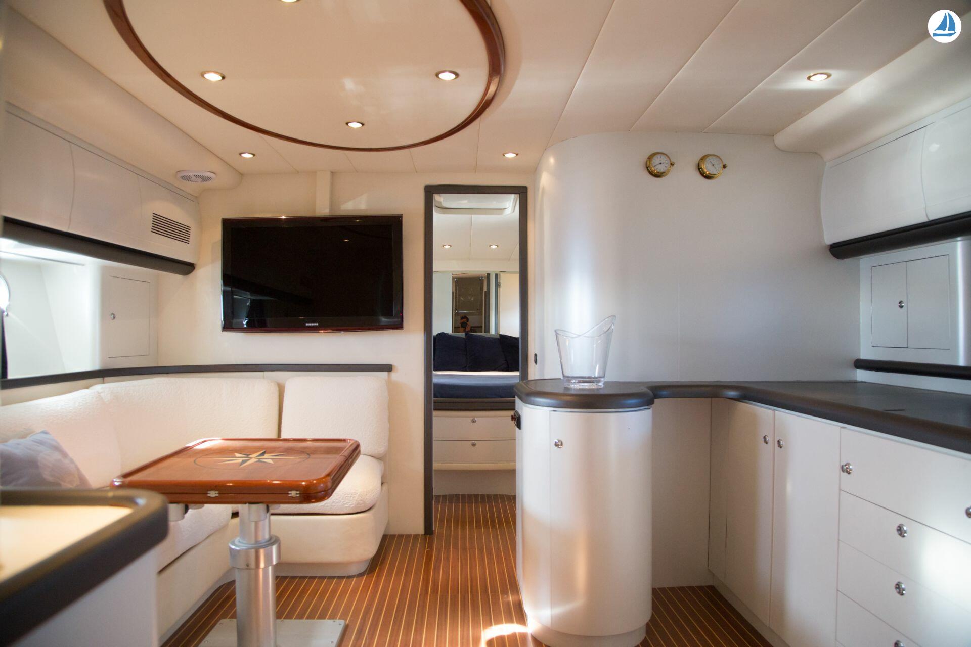 foto Alfamarine 60 12
