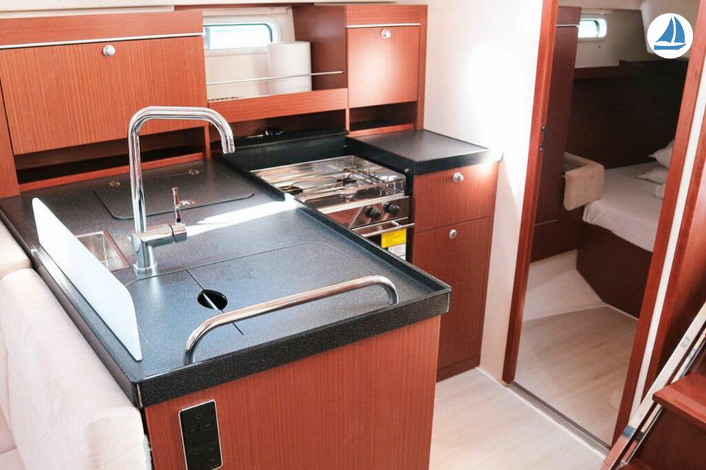 foto Hanse 415 TWO PALM 8
