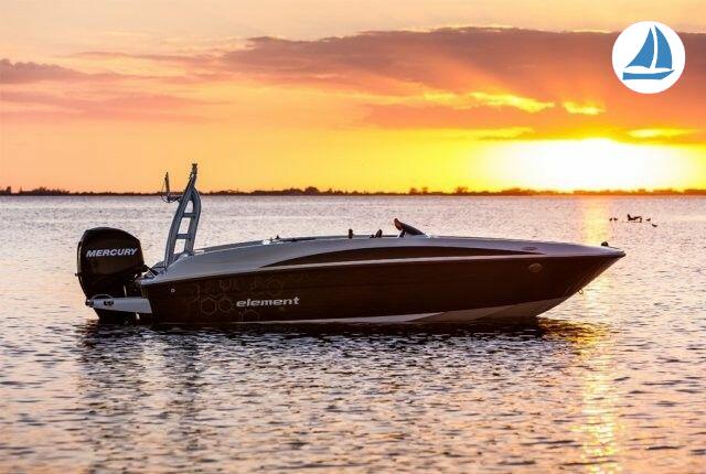 foto Bayliner E5 4