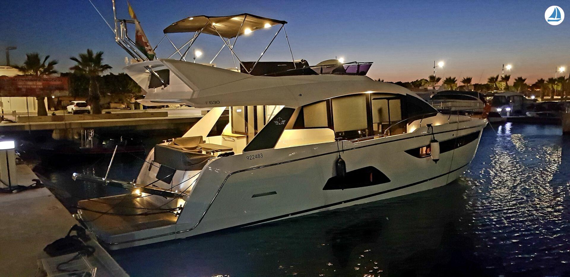 foto Sealine F530 2