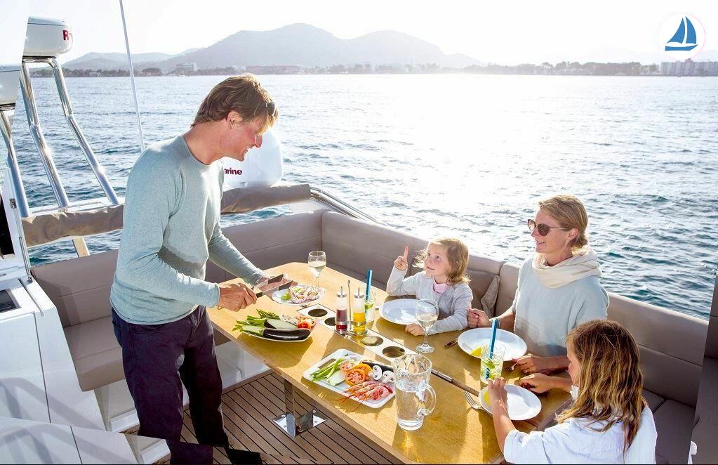 foto Sealine F530 12