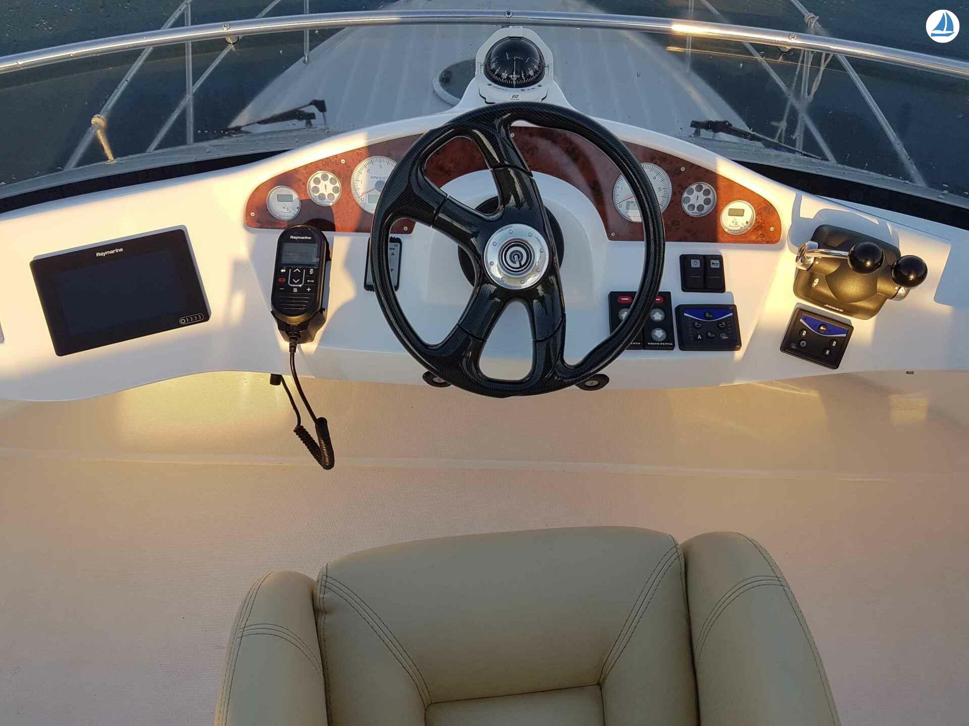 foto Galeon 290 FLY 11