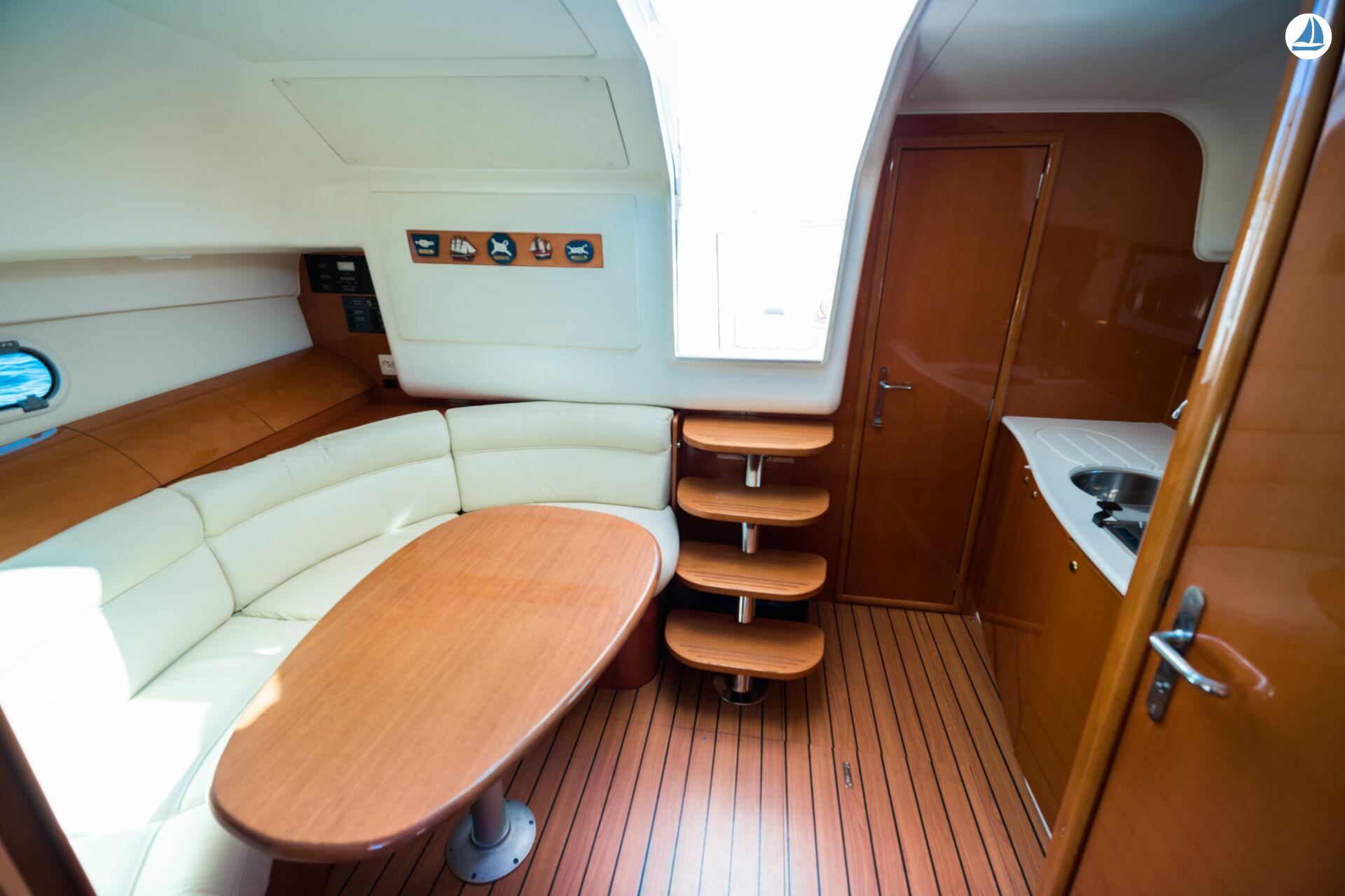 foto Prestige 34 10
