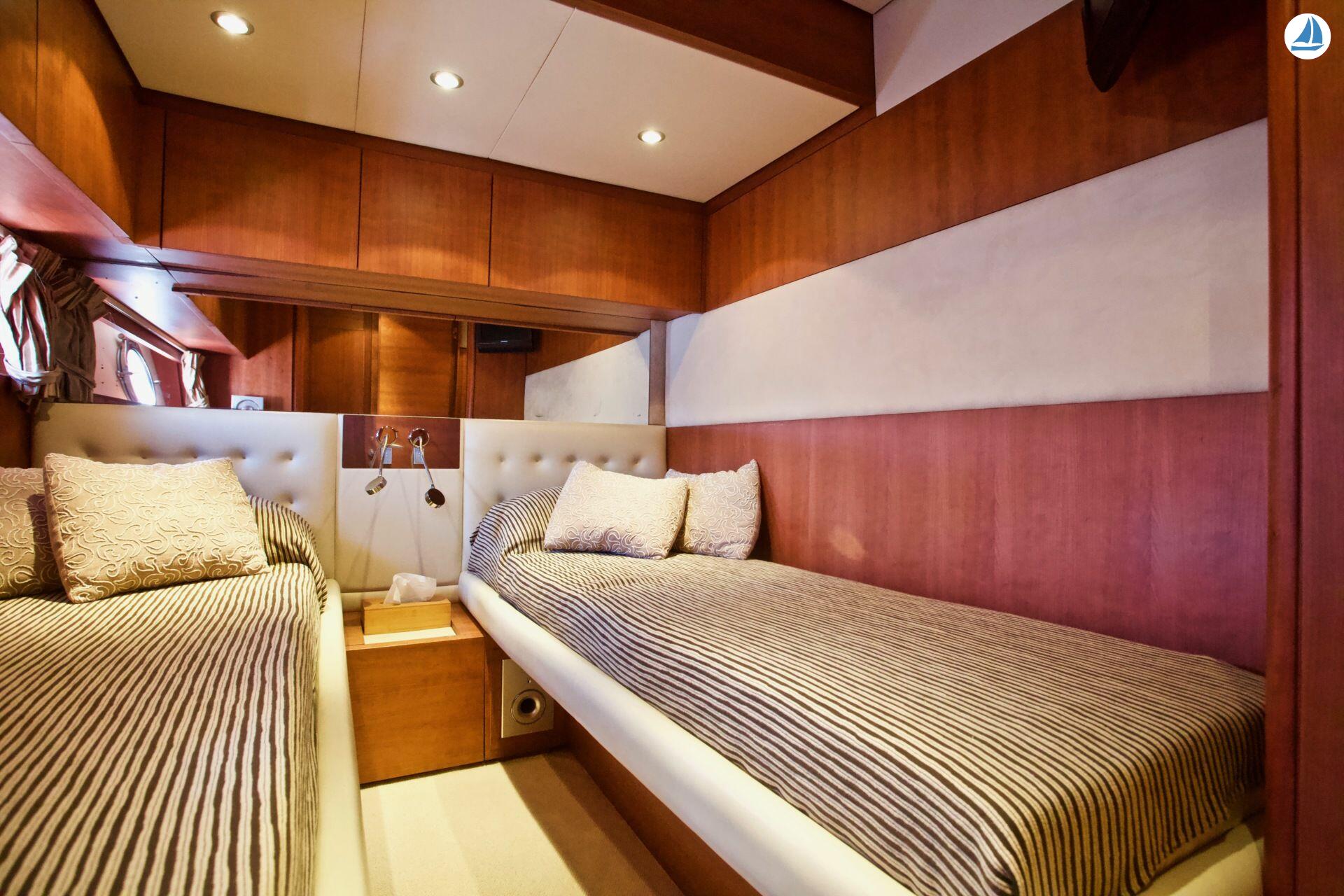 foto Aicon 75 Fly Lutetia 52