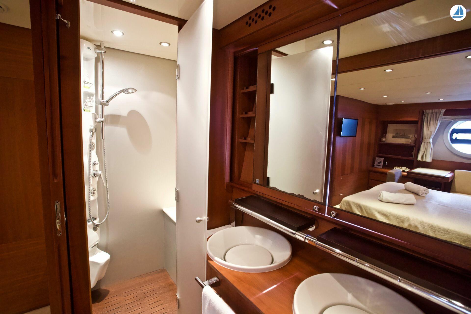 foto Aicon 75 Fly Lutetia 53