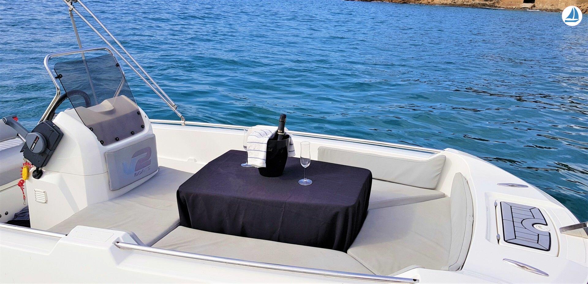 foto V2 Boats 5.0 Sport - Tamariu 8