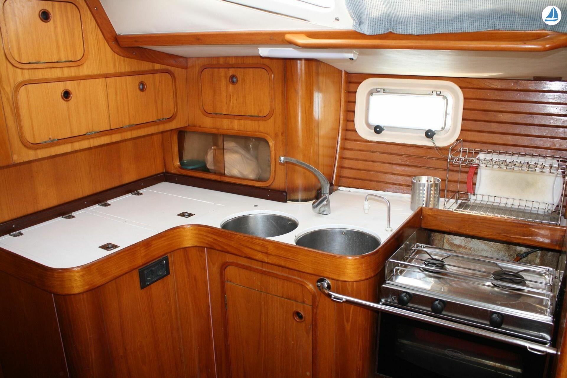 foto Beneteau OCEANIS 500 9