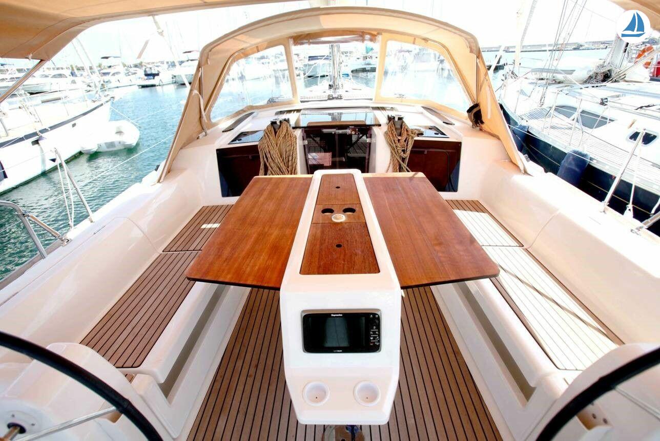 foto Dufour 410 Grand Large 6