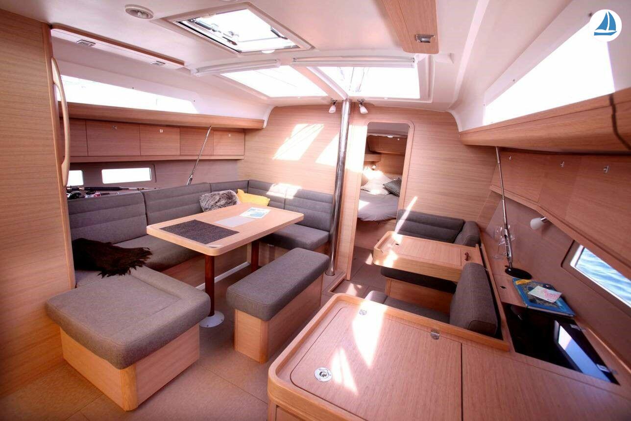 foto Dufour 410 Grand Large 7