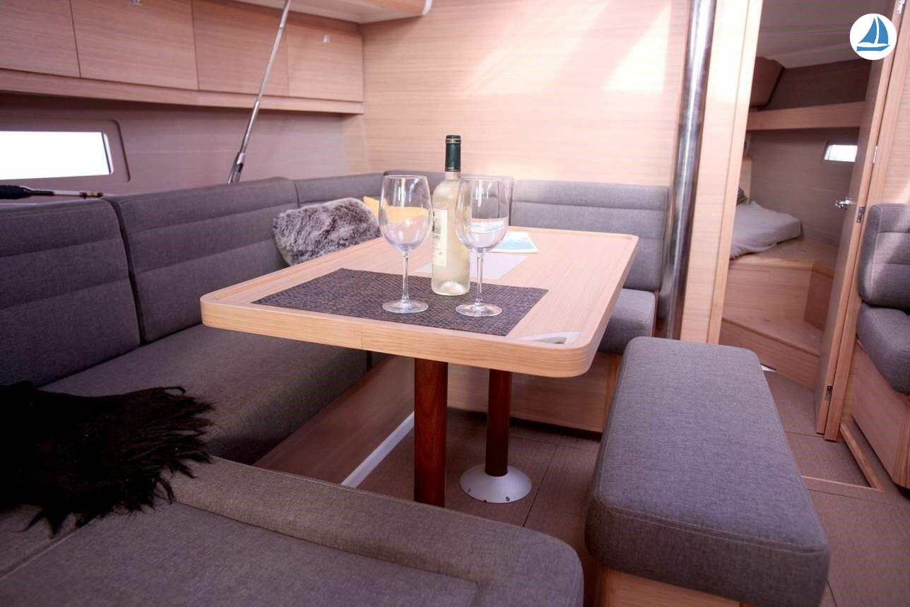 foto Dufour 410 Grand Large 9