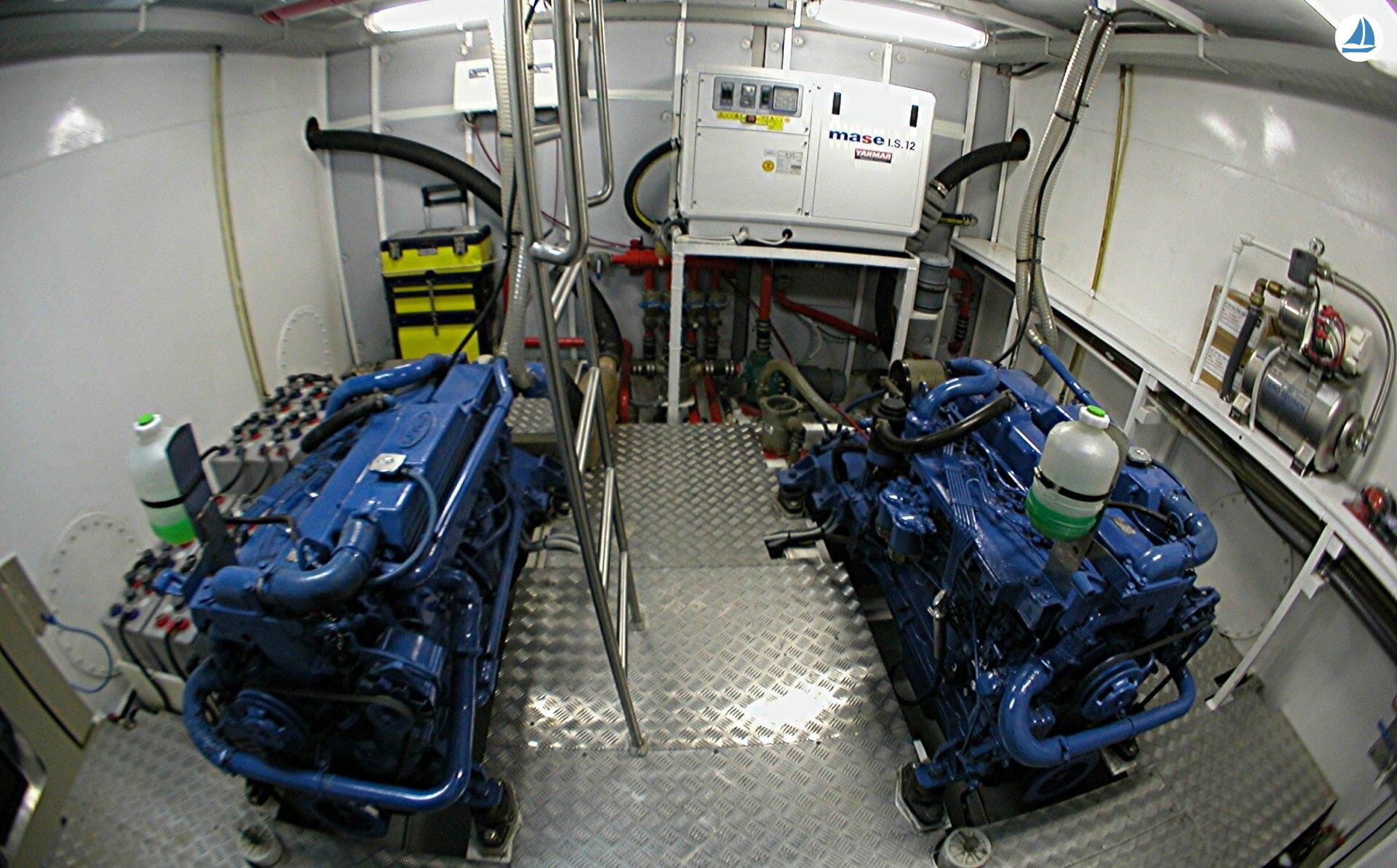 foto Alberto Vargas Gracia, Eva Morera y Jober Noubelt Trawler 8