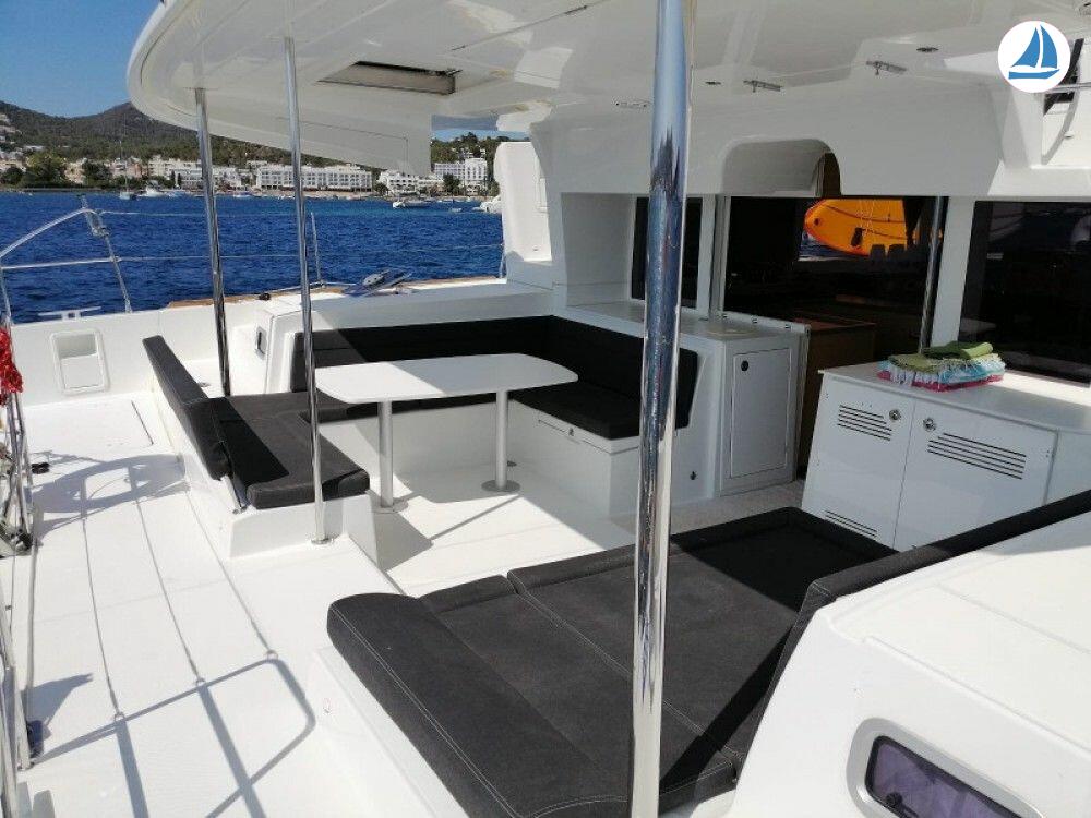 foto Lagoon 450 F 3