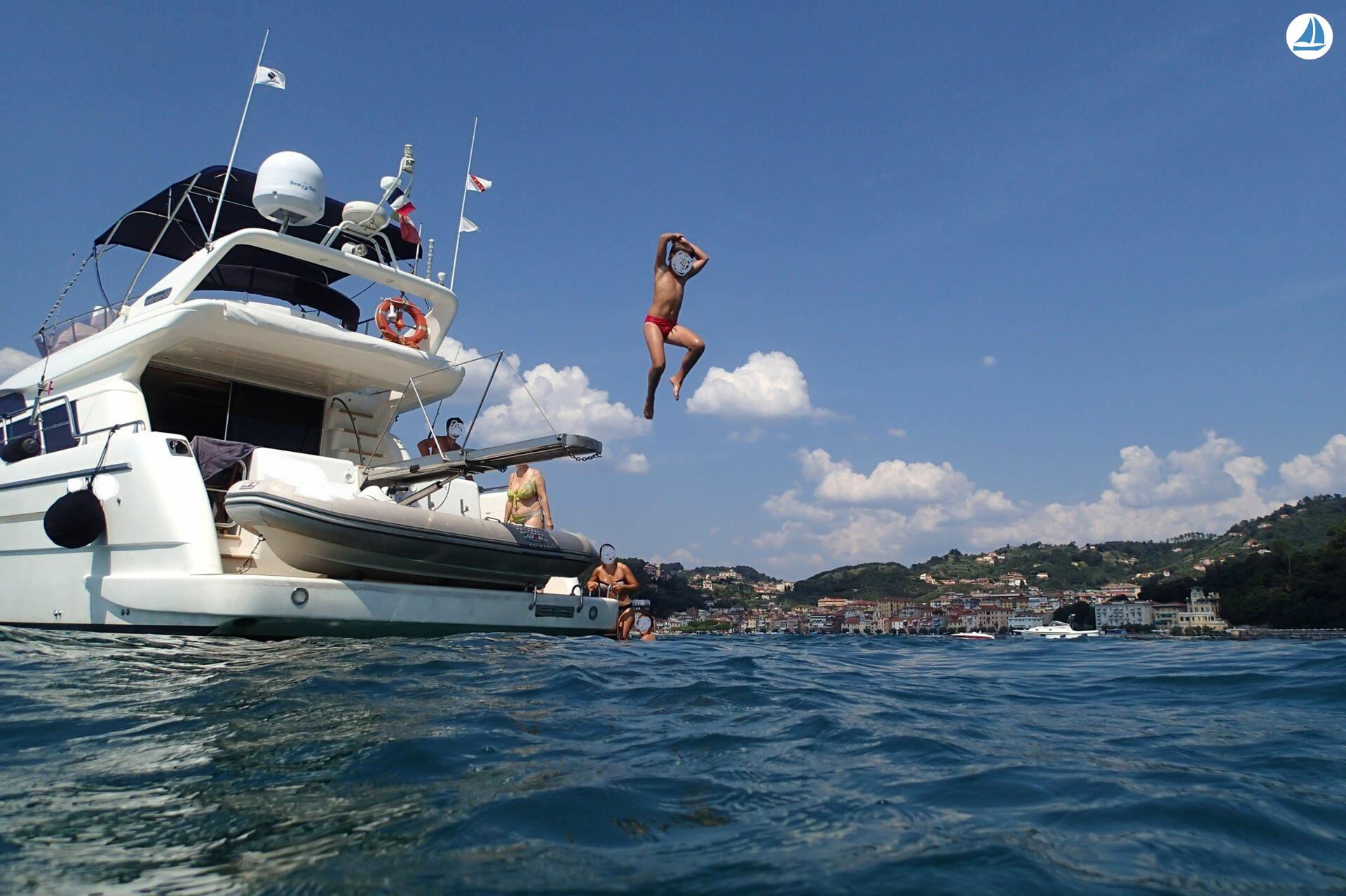 foto Uniesse 55 My 2