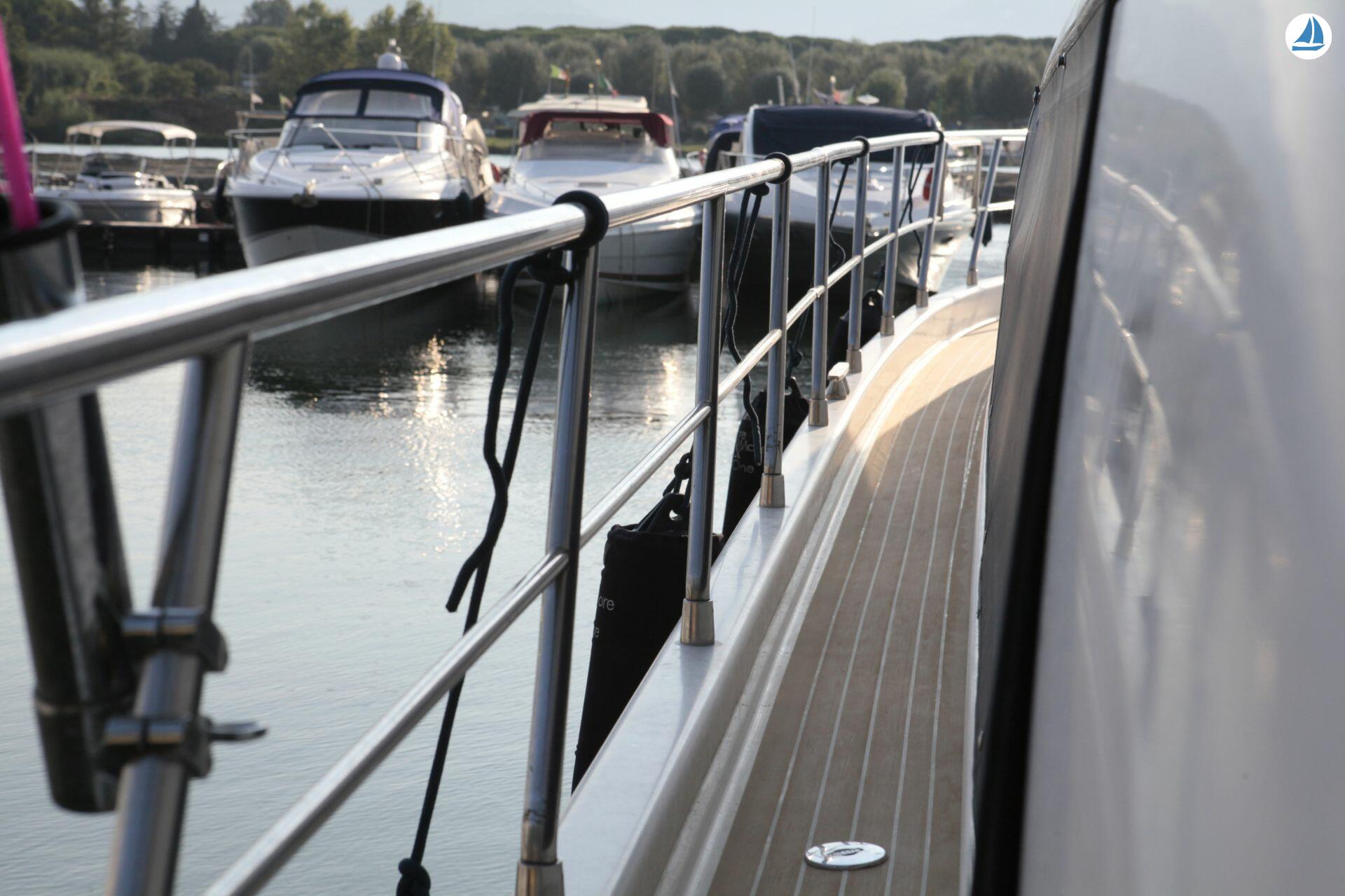 foto Uniesse 55 My 3