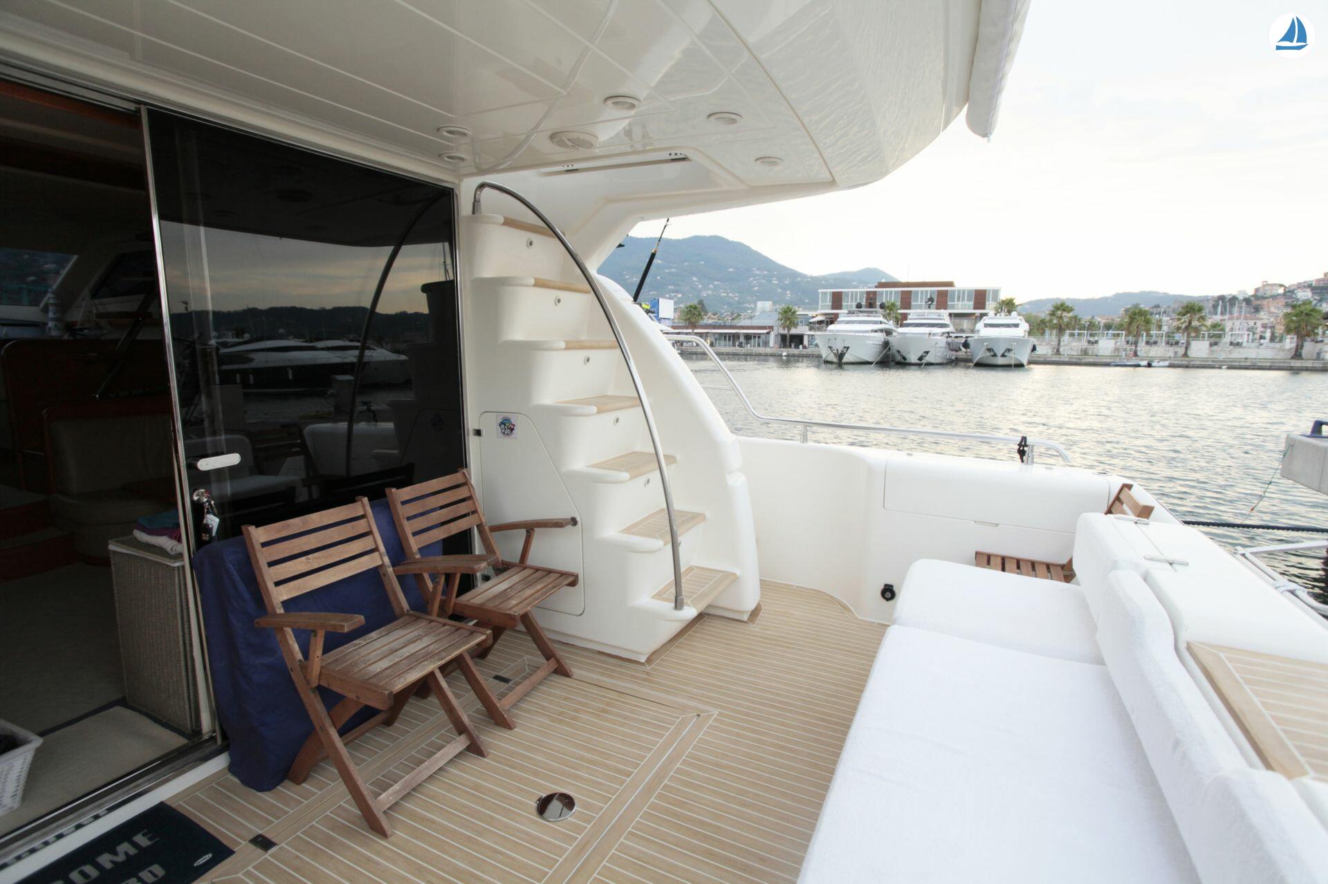 foto Uniesse 55 My 4