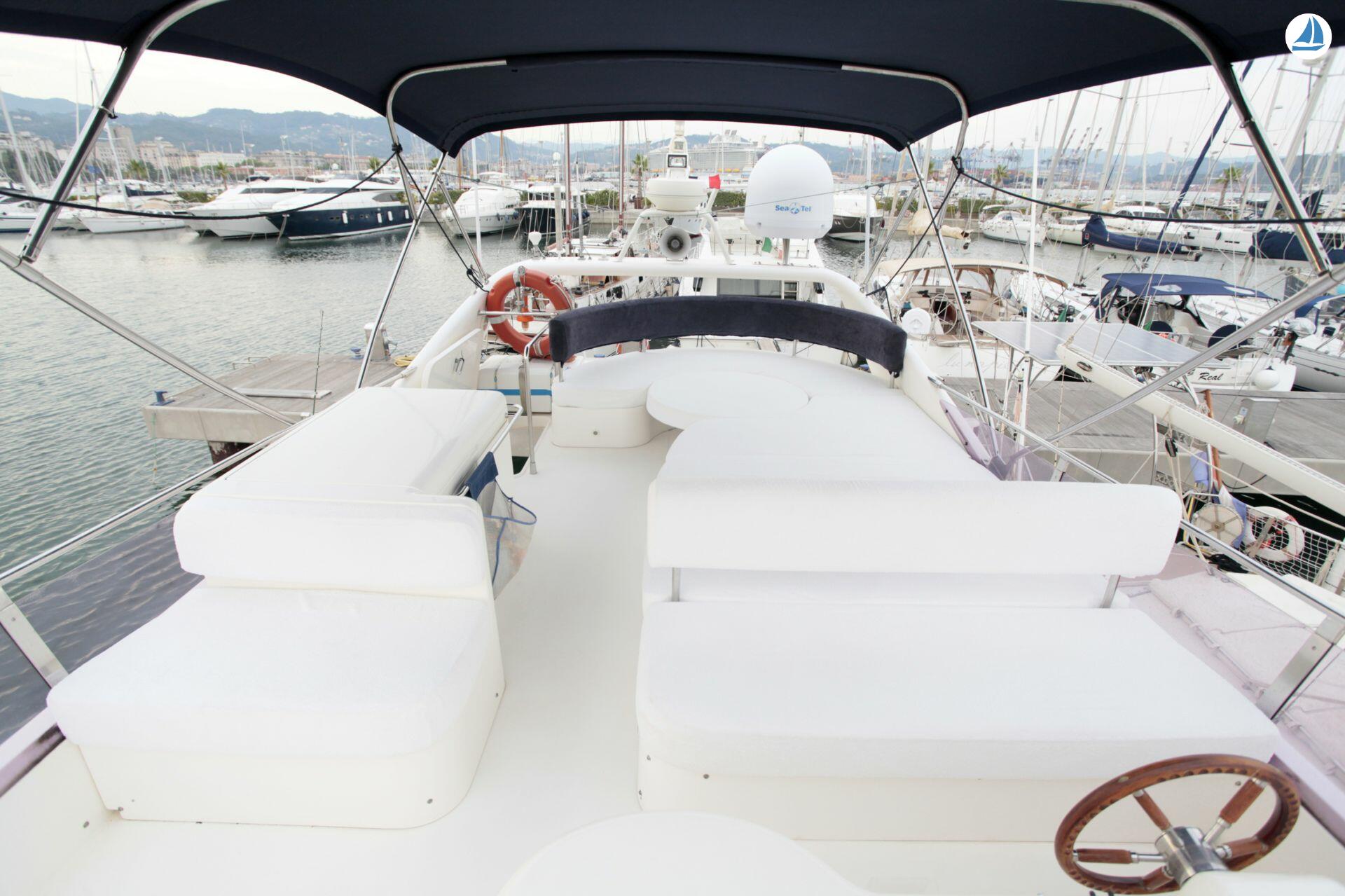 foto Uniesse 55 My 6