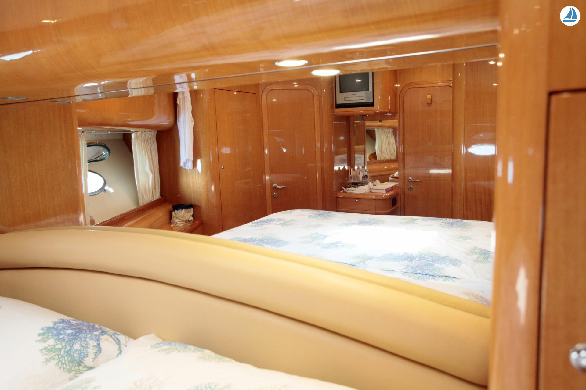 foto Uniesse 55 My 24