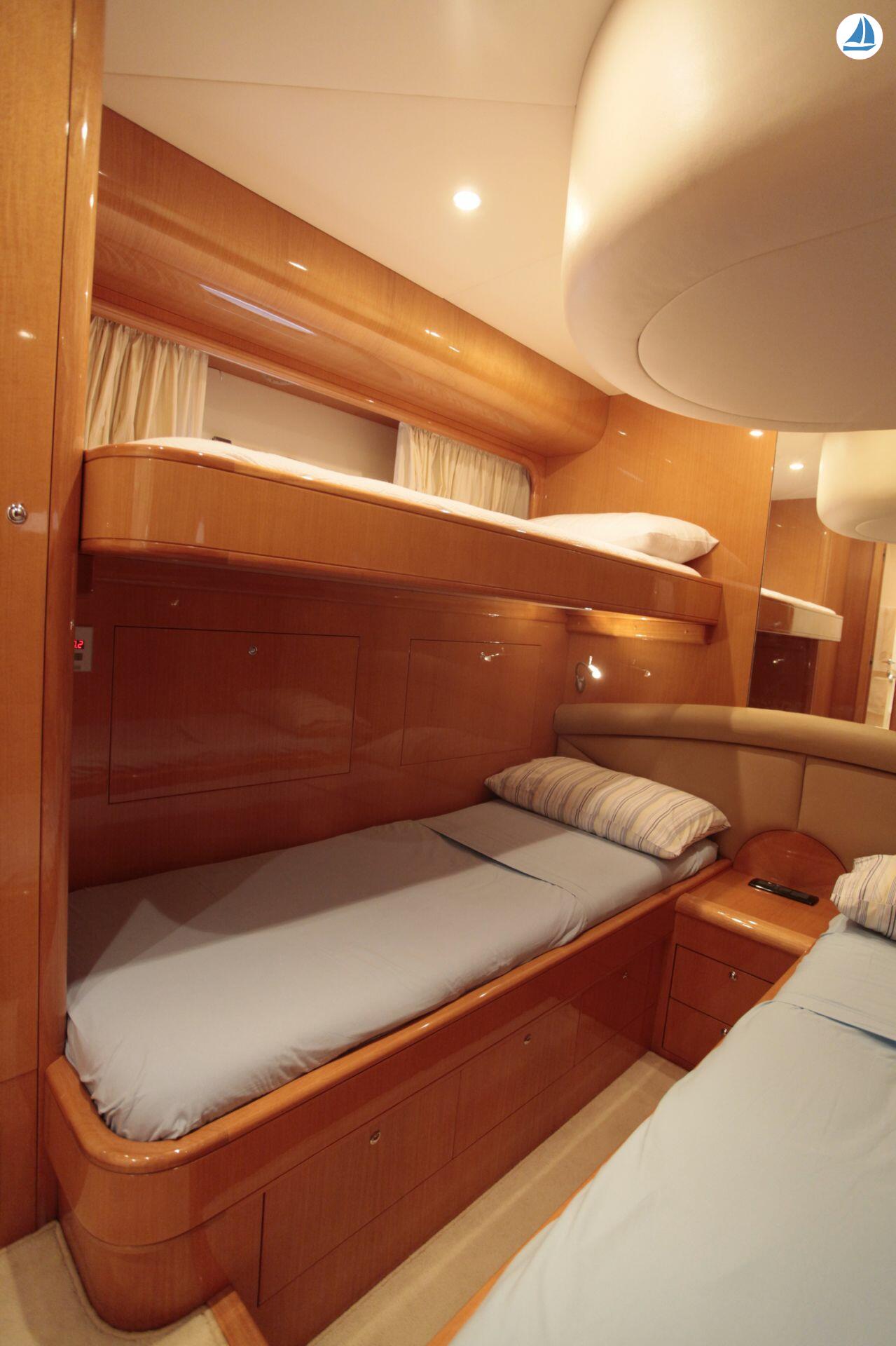 foto Uniesse 55 My 33