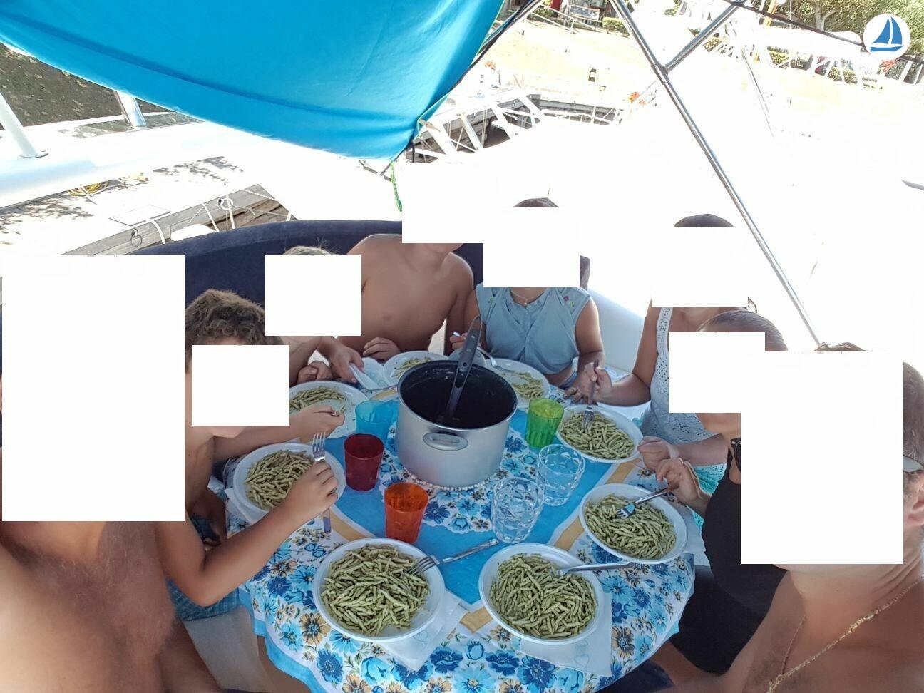 foto Uniesse 55 My 49