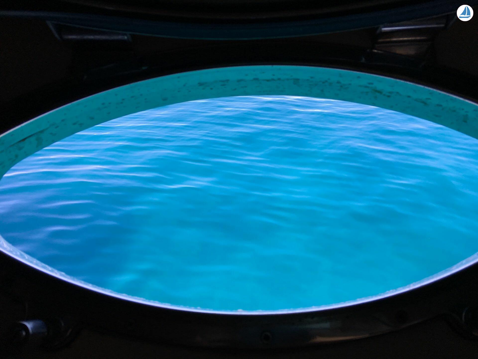 foto Uniesse 55 My 58