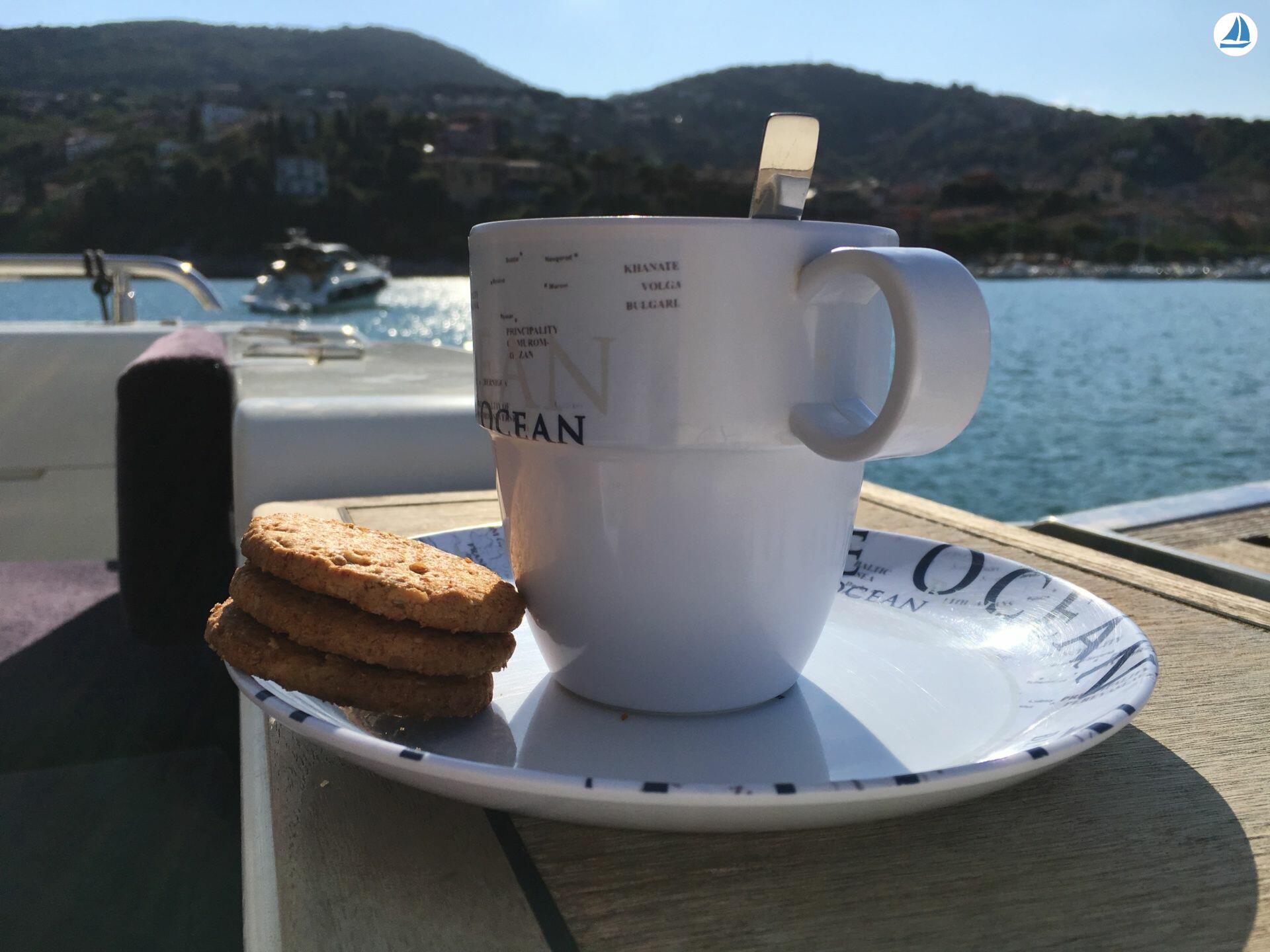 foto Uniesse 55 My 62