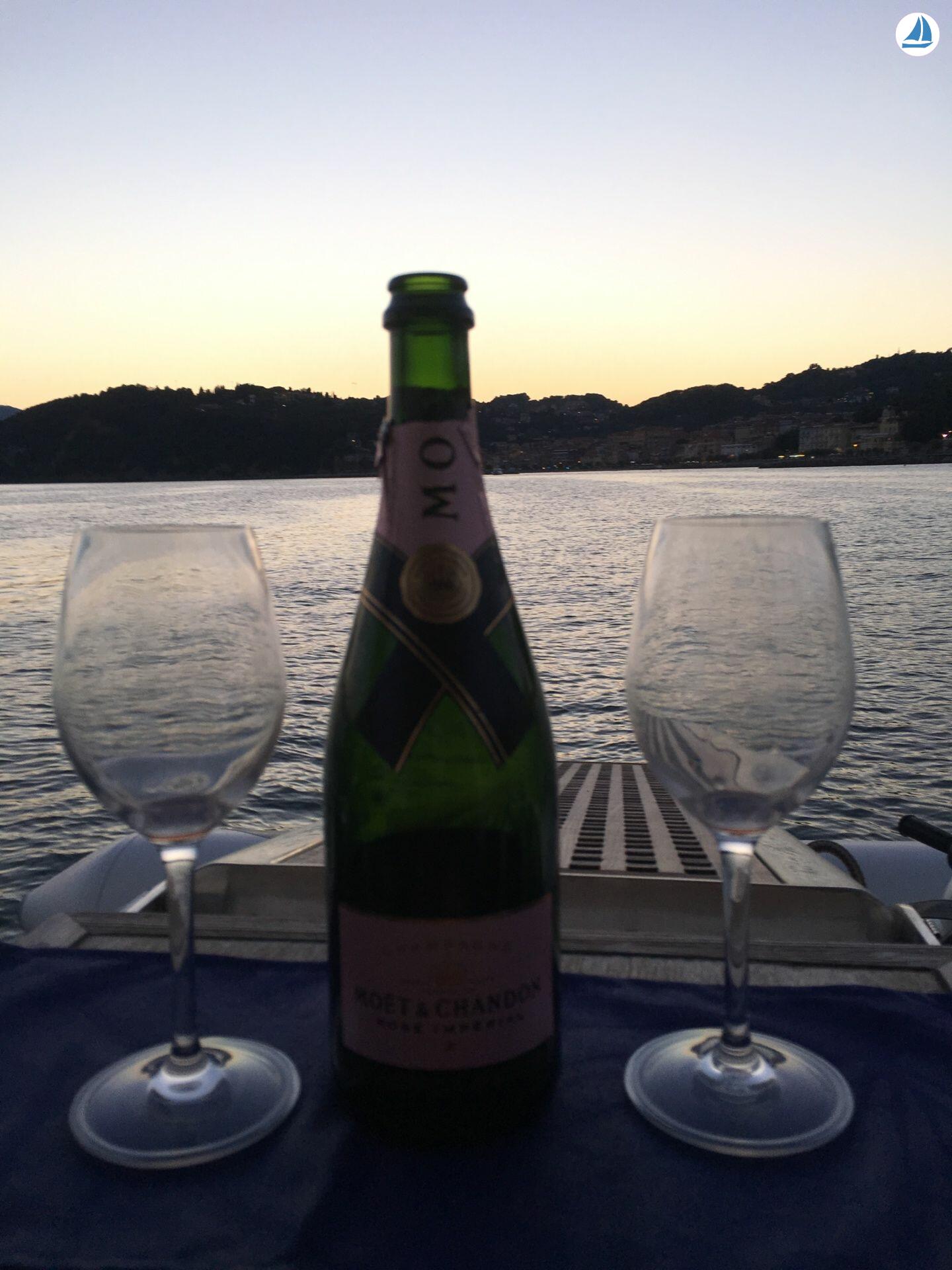 foto Uniesse 55 My 69