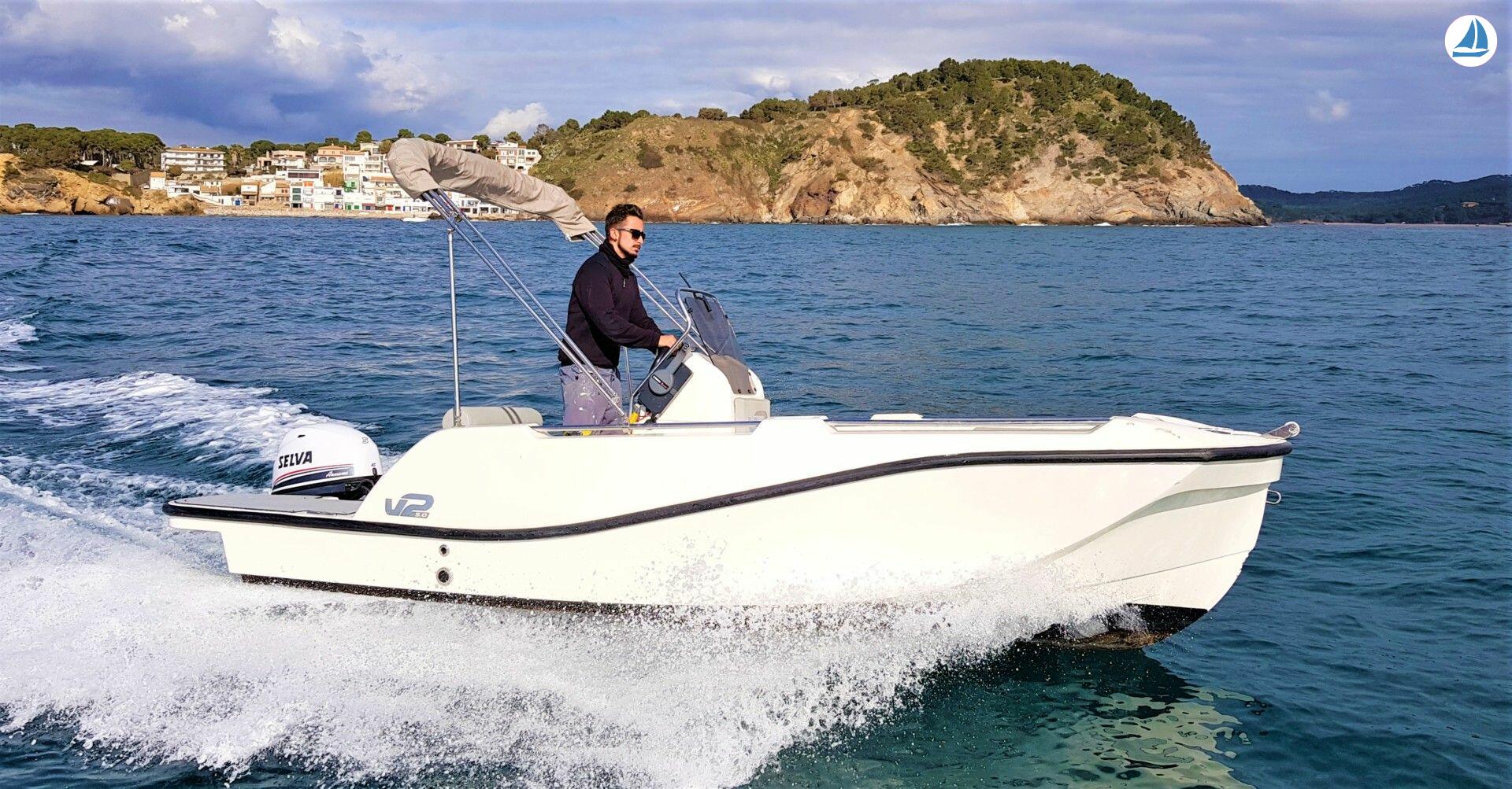 foto V2 Boats 5.0 Sport - Calella 1